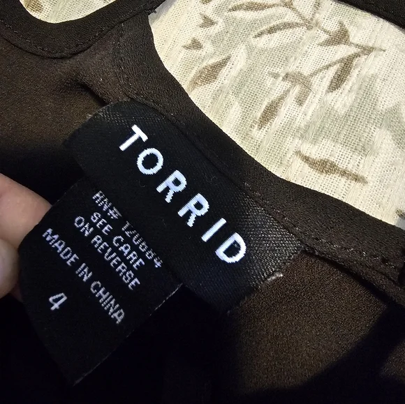 Torrid Black Tank Top sz 4 - Picture 4 of 4